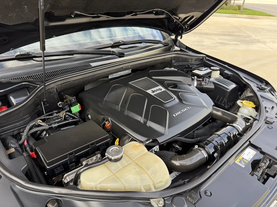 2015 Jeep KL Cherokee - Image 18 of 21