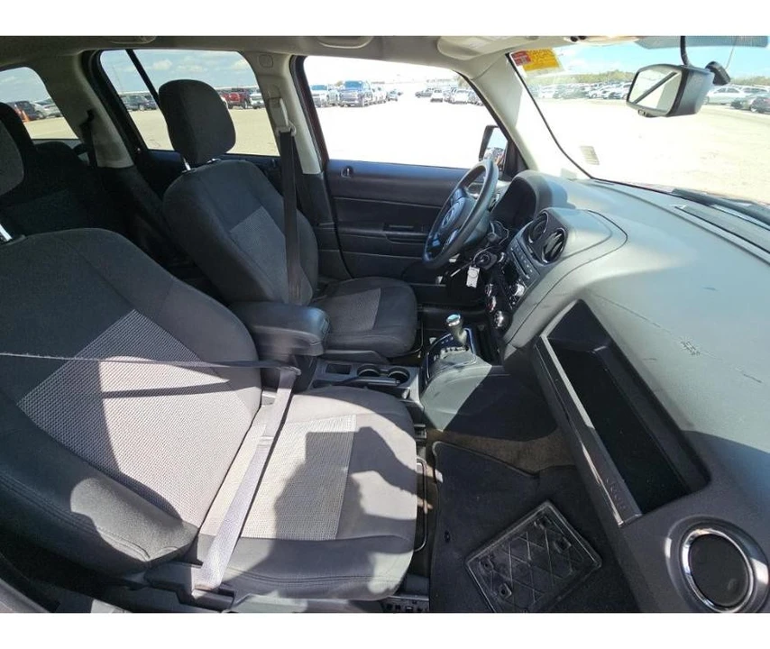 2015 Jeep Patriot - Image 10 of 12