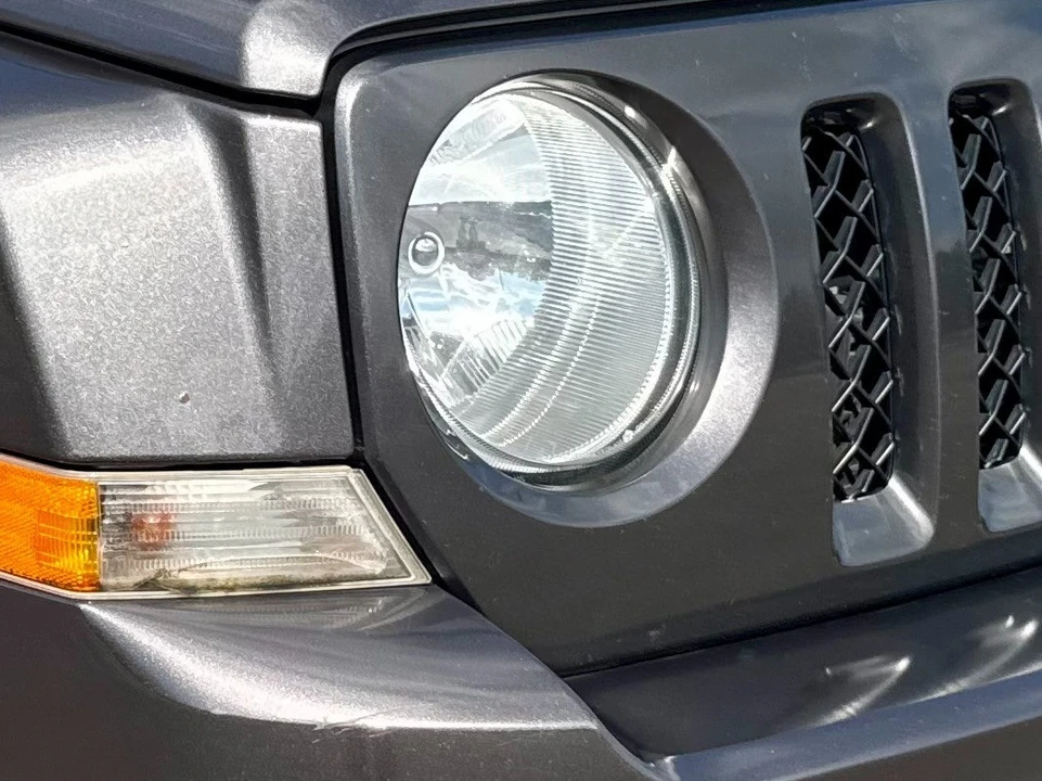 2015 Jeep Patriot - Image 10 of 21