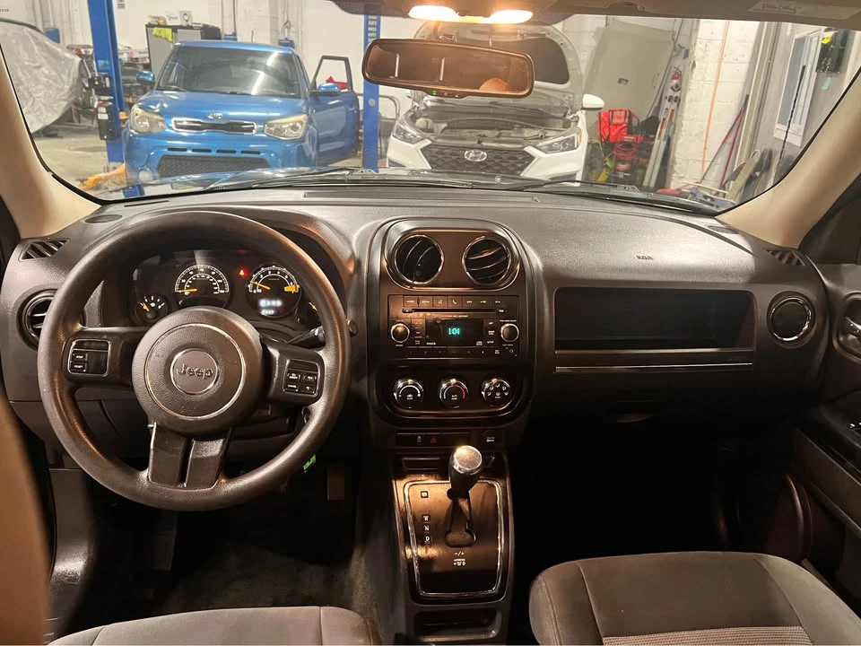 2015 Jeep Patriot - Image 8 of 13