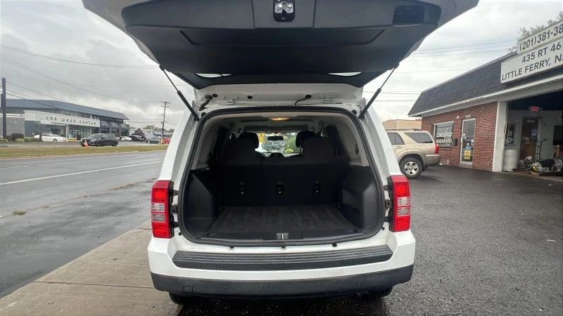 2015 Jeep Patriot - Image 9 of 12