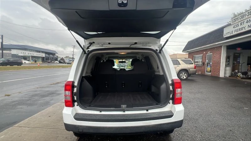 2015 Jeep Patriot - Image 10 of 12