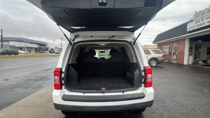 2015 Jeep Patriot - Image 10 of 12