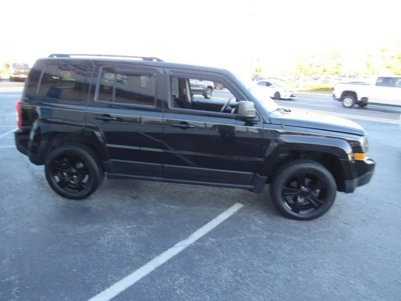 2015 Jeep Patriot - Image 9 of 12