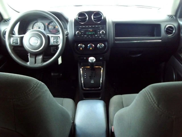 2015 Jeep Patriot - Image 16 of 21