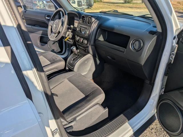 2015 Jeep Patriot - Image 12 of 19