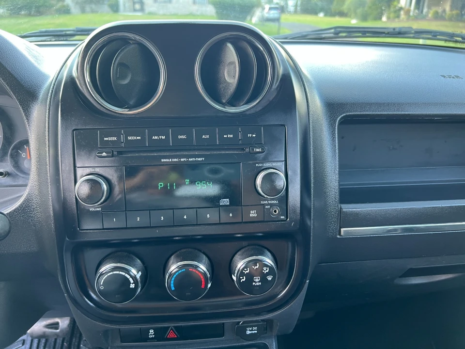 2015 Jeep Patriot - Image 17 of 21