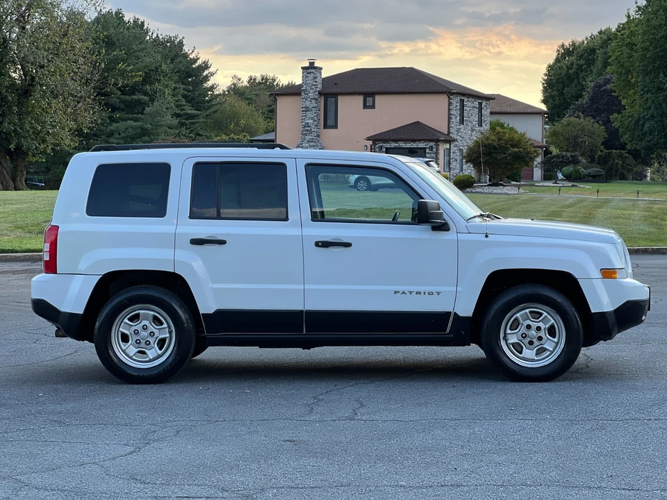 2015 Jeep Patriot - Image 8 of 21
