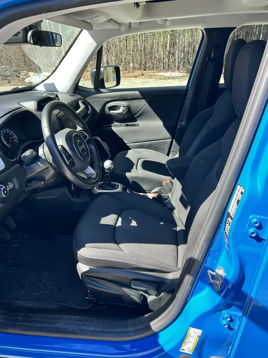 2015 Jeep Renegade - Image 16 of 21
