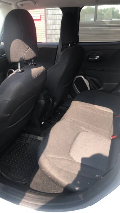 2015 Jeep Renegade - Image 9 of 13
