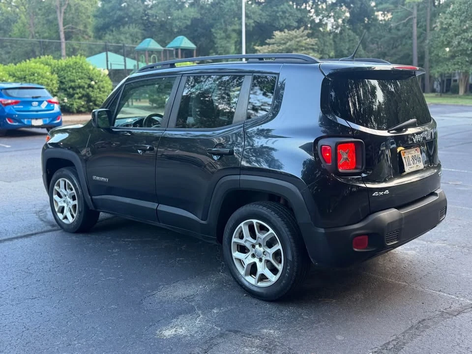 2015 Jeep Renegade - Image 4 of 11