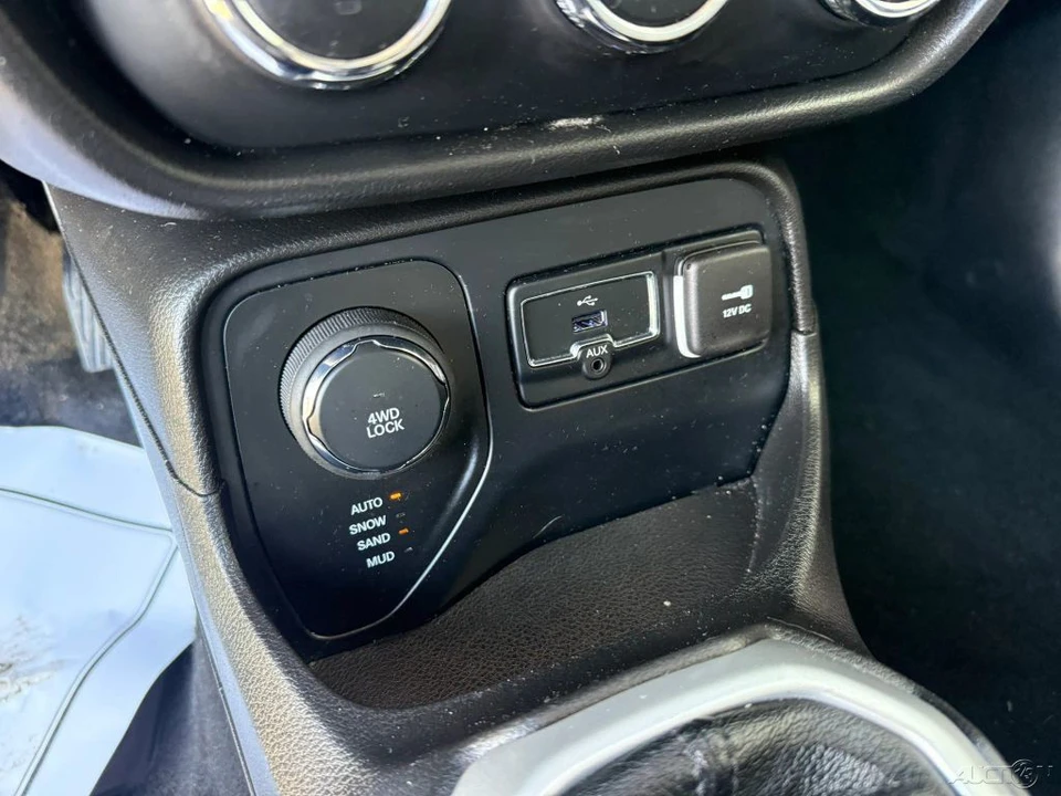 2015 Jeep Renegade - Image 21 of 21