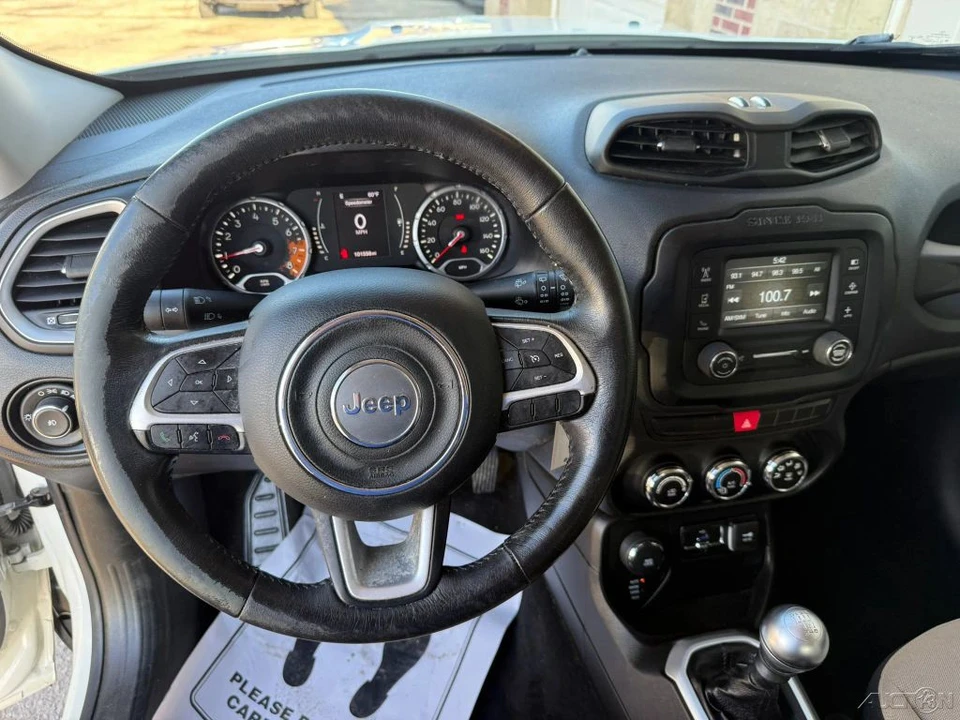 2015 Jeep Renegade - Image 19 of 21