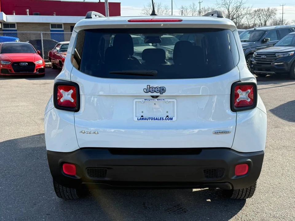 2015 Jeep Renegade - Image 6 of 21
