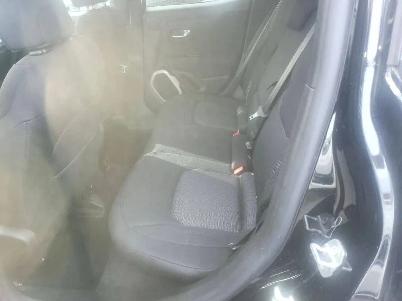 2015 Jeep Renegade - Image 8 of 12