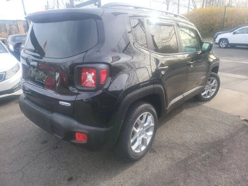 2015 Jeep Renegade - Image 6 of 12
