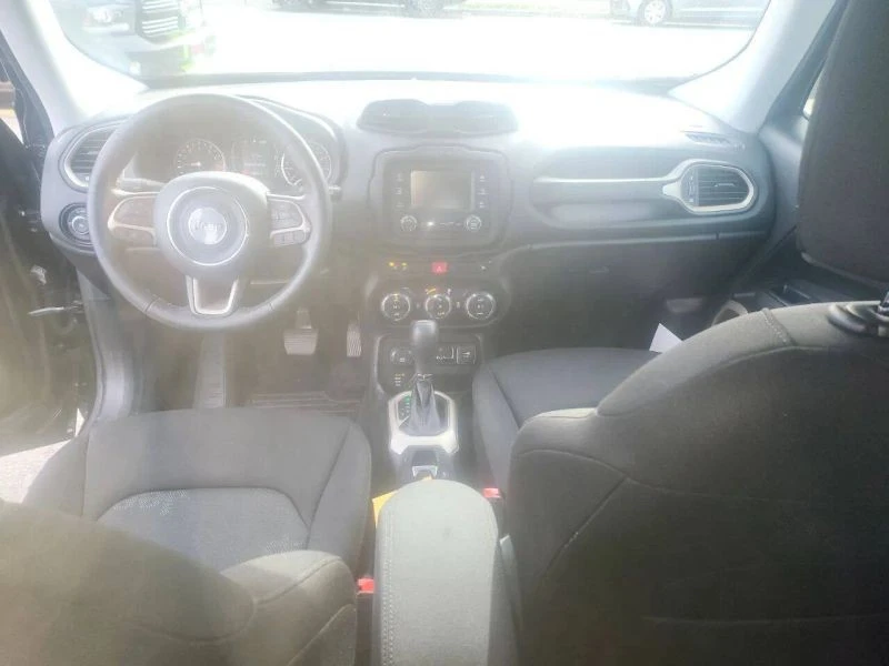 2015 Jeep Renegade - Image 9 of 12