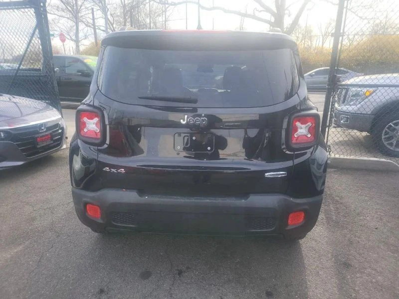 2015 Jeep Renegade - Image 5 of 12
