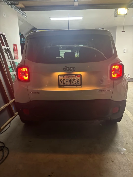2015 Jeep Renegade - Image 10 of 31