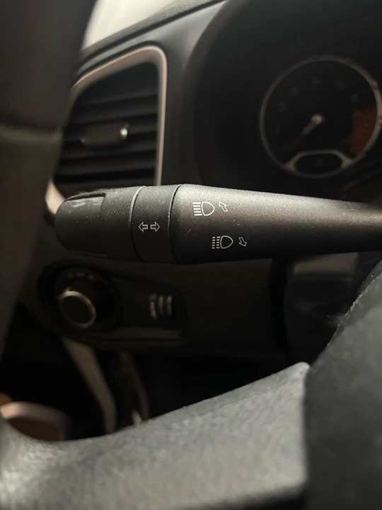 2015 Jeep Renegade - Image 22 of 31