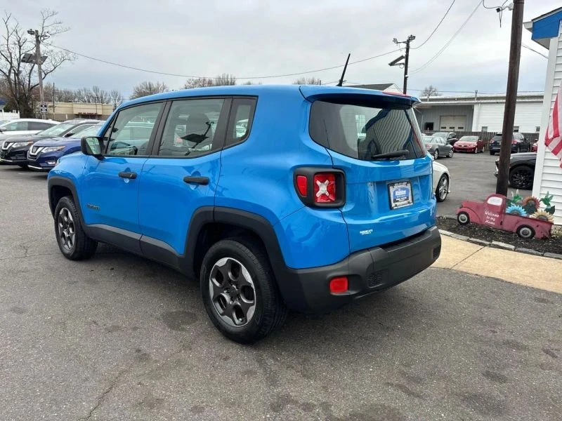 2015 Jeep Renegade - Image 5 of 12
