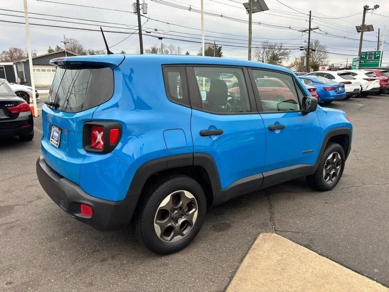 2015 Jeep Renegade - Image 10 of 12