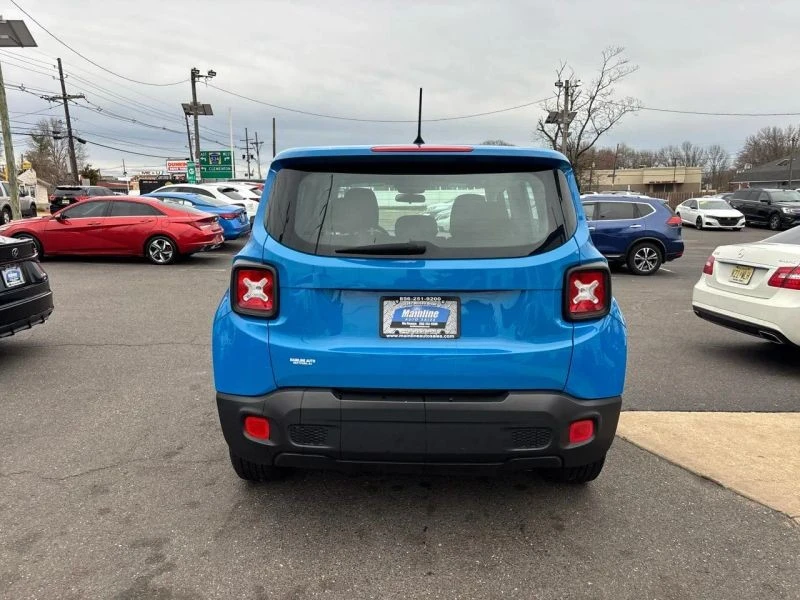2015 Jeep Renegade - Image 7 of 12