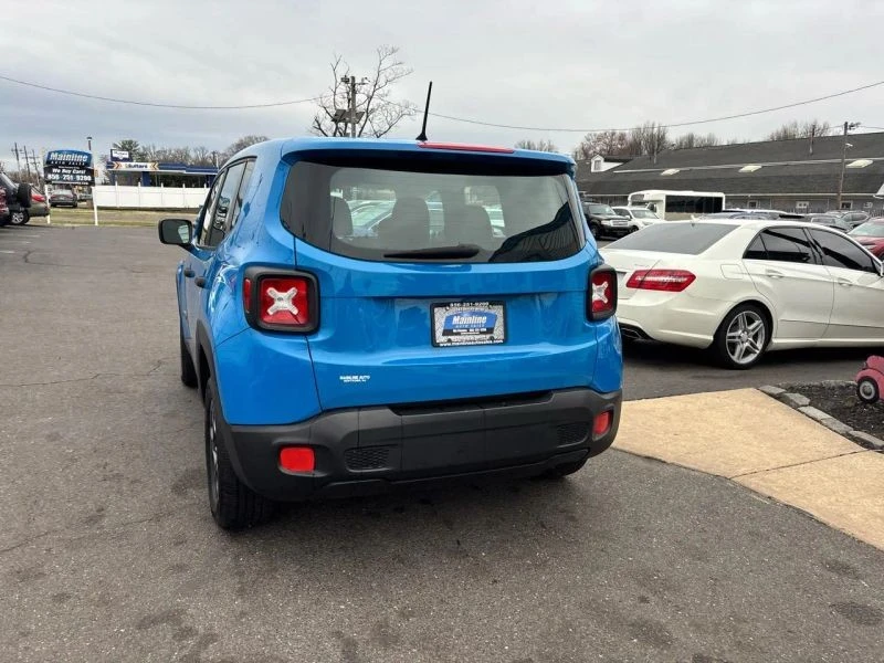 2015 Jeep Renegade - Image 6 of 12
