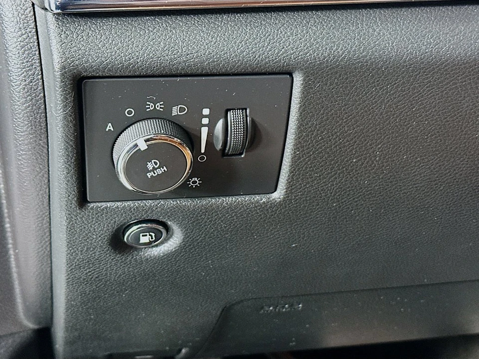 2015 Jeep WK2 Grand Cherokee - Image 14 of 31