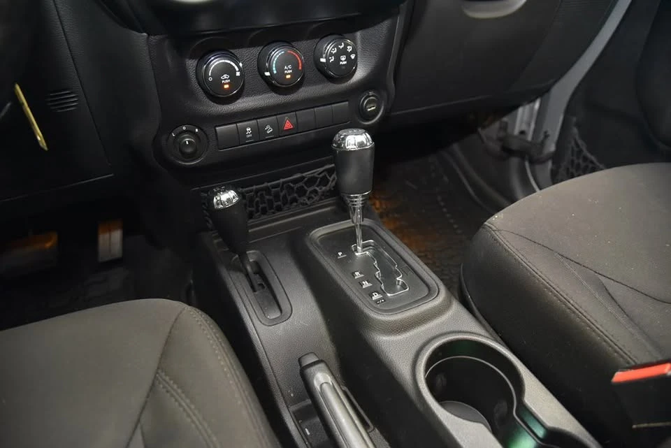 2015 Jeep JK Wrangler - Image 13 of 20