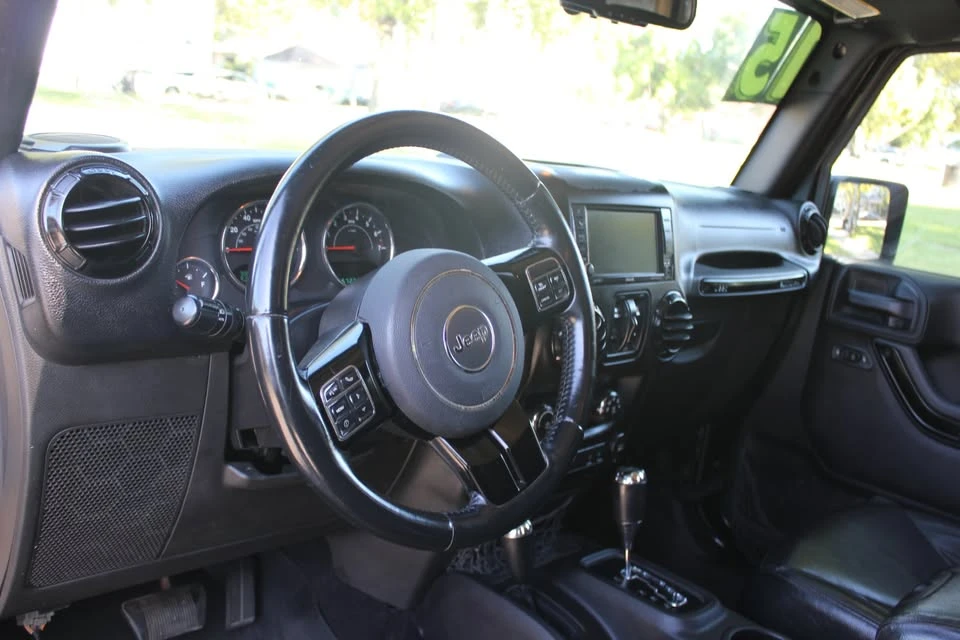 2015 Jeep JK Wrangler - Image 16 of 20
