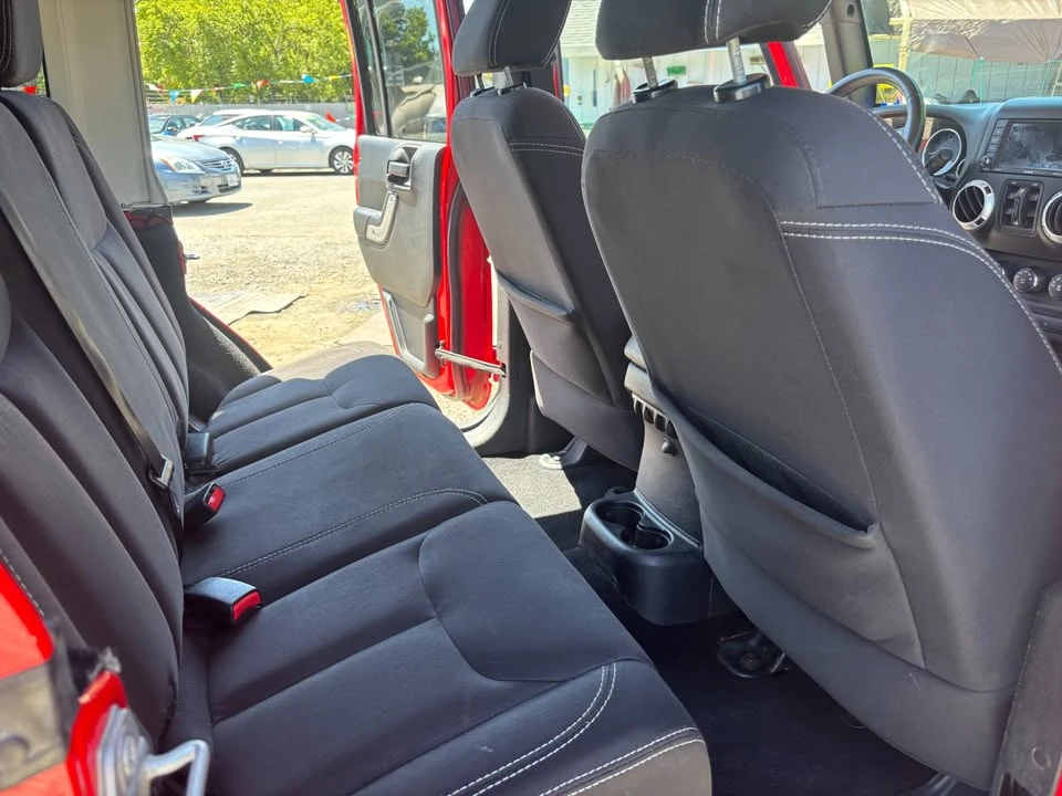 2015 Jeep JK Wrangler - Image 12 of 17