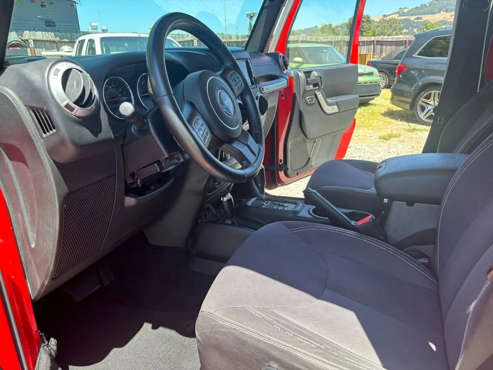 2015 Jeep JK Wrangler - Image 16 of 17