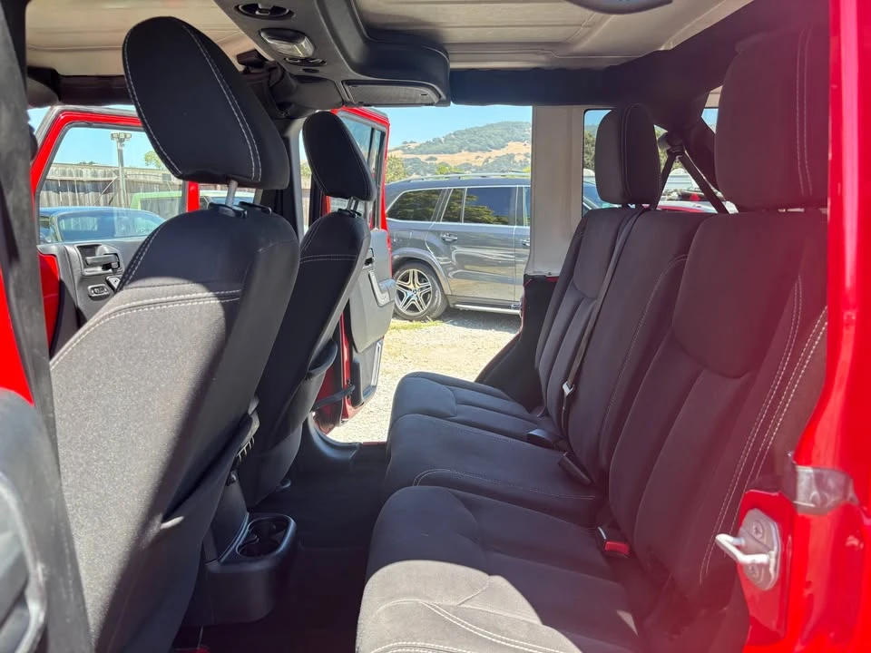 2015 Jeep JK Wrangler - Image 15 of 17