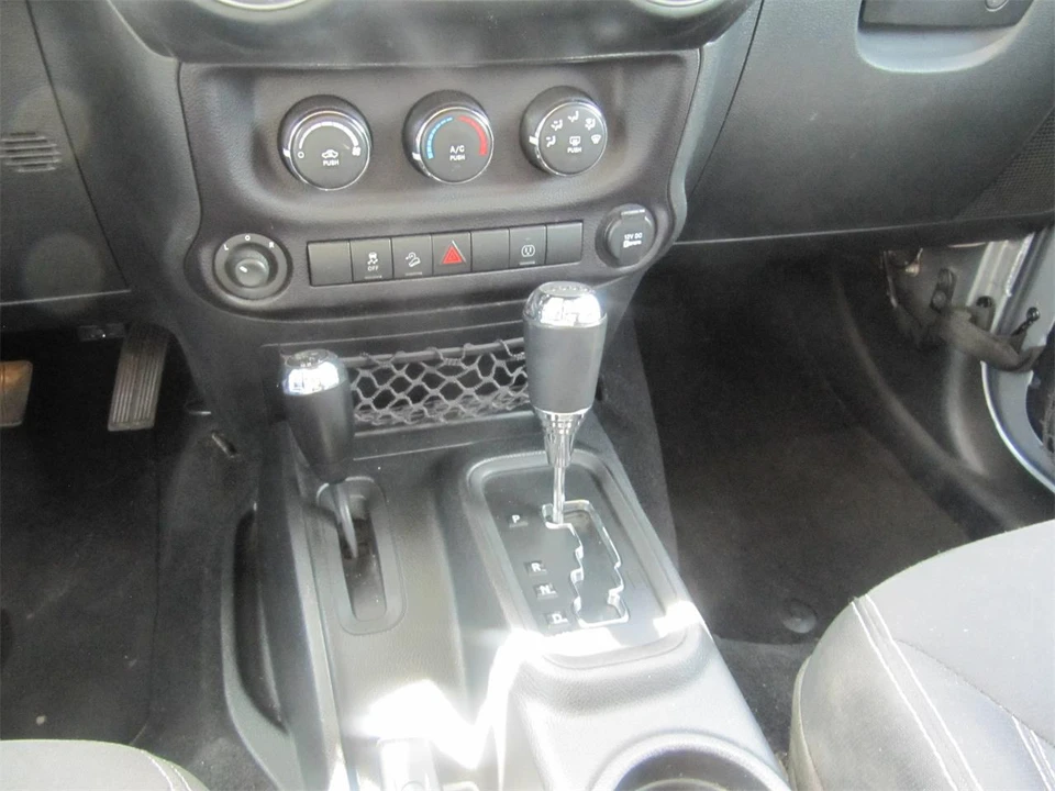 2015 Jeep JK Wrangler - Image 17 of 21