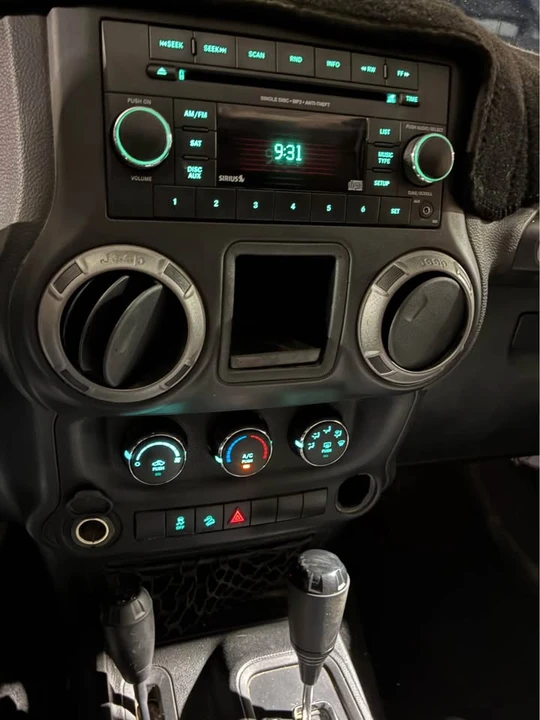 2015 Jeep JK Wrangler - Image 10 of 14