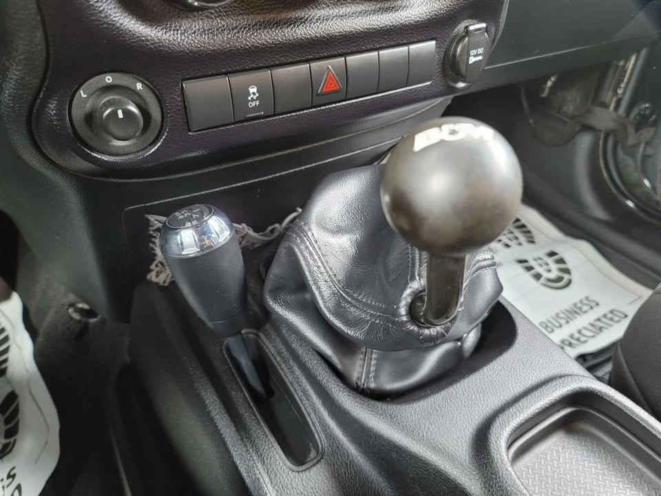 2015 Jeep JK Wrangler - Image 19 of 20