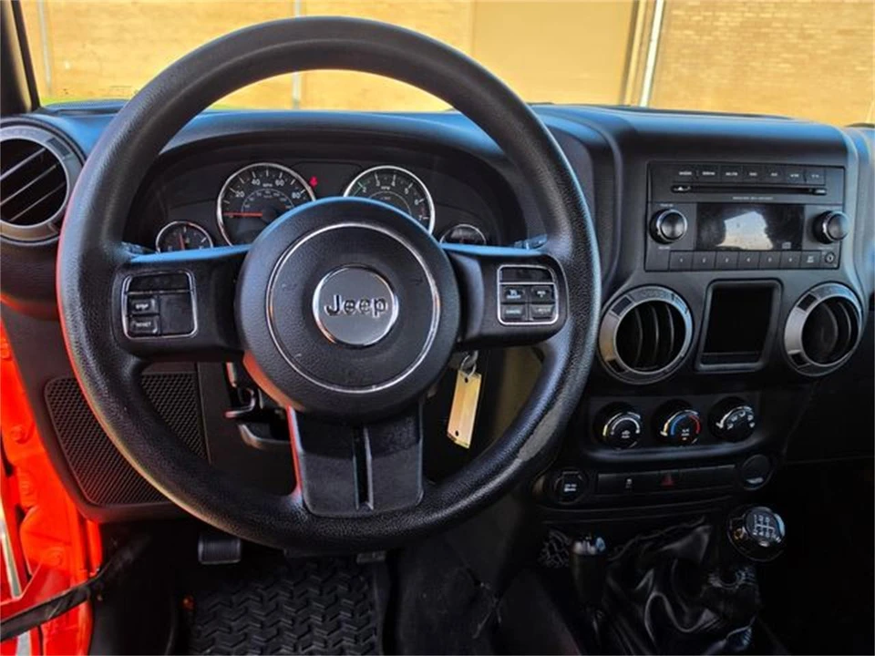 2015 Jeep JK Wrangler - Image 17 of 31