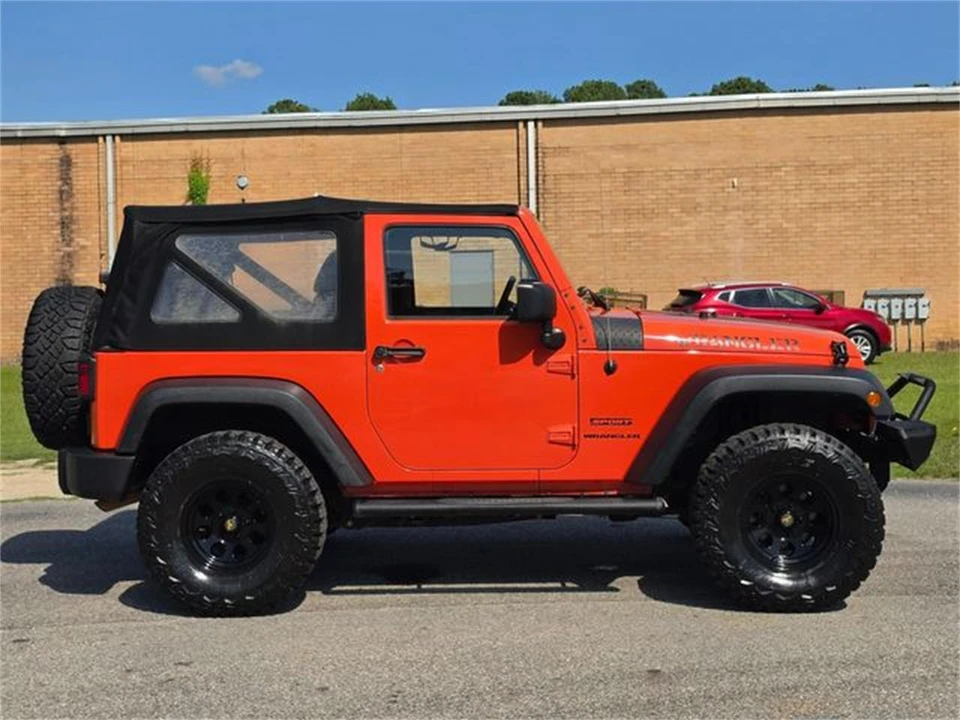 2015 Jeep JK Wrangler - Image 6 of 31