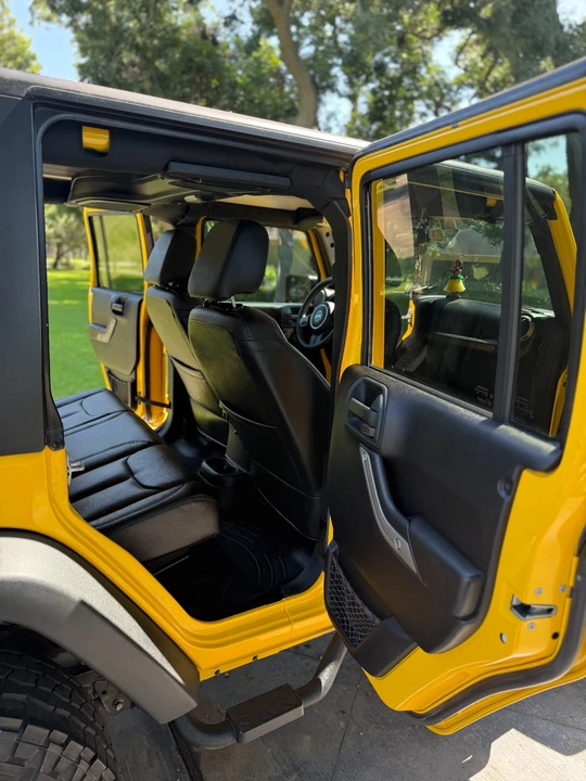 2015 Jeep JK Wrangler - Image 17 of 19