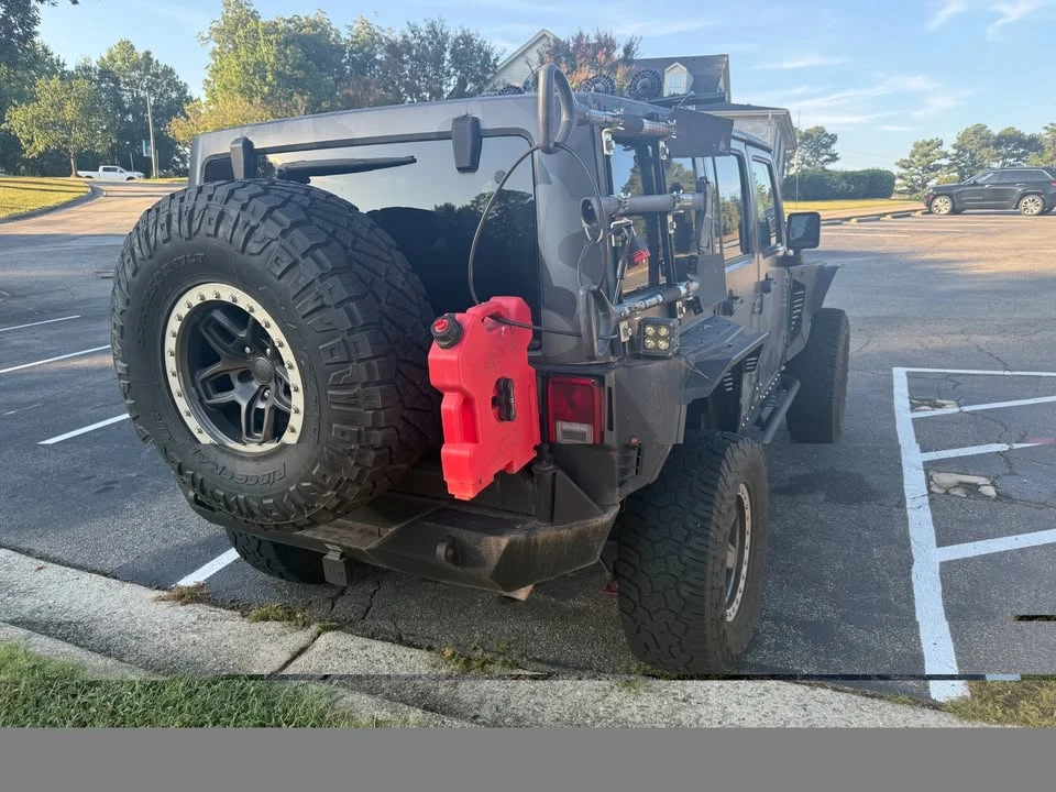 2015 Jeep JK Wrangler - Image 16 of 17