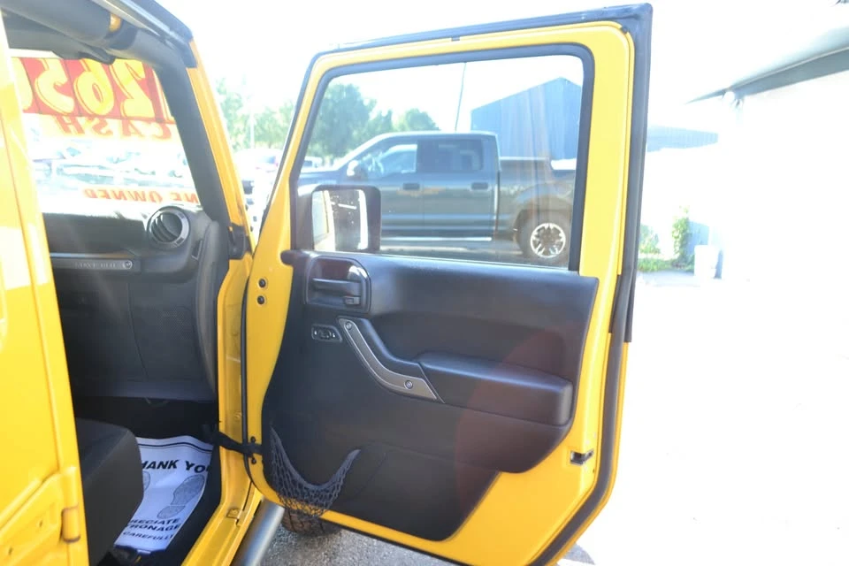 2015 Jeep JK Wrangler - Image 14 of 15