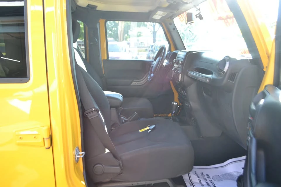 2015 Jeep JK Wrangler - Image 15 of 15