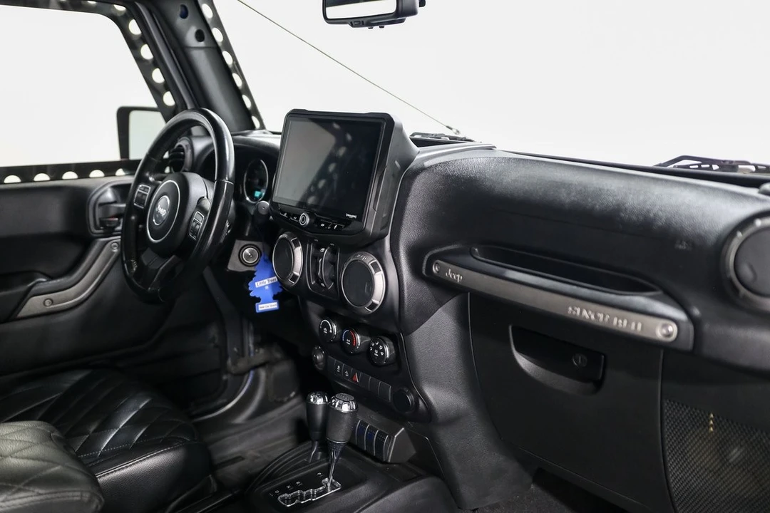 2015 Jeep JK Wrangler - Image 17 of 30