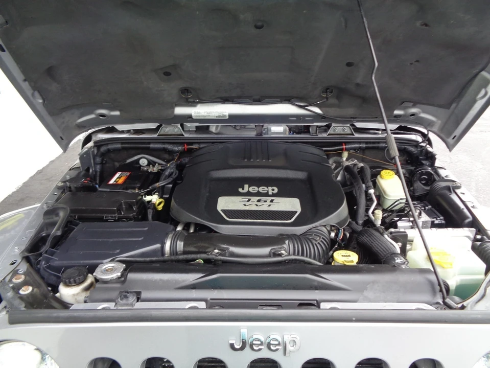 2015 Jeep JK Wrangler - Image 10 of 20