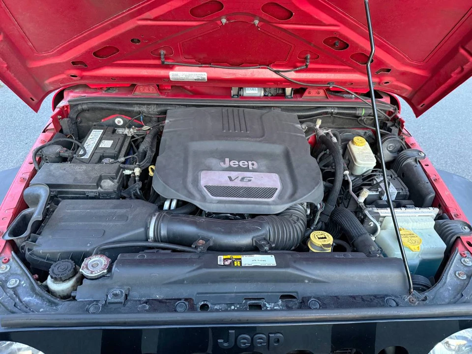 2015 Jeep JK Wrangler - Image 12 of 14