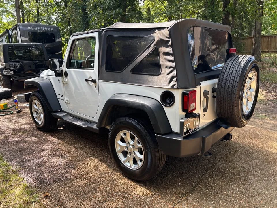 2015 Jeep JK Wrangler - Image 2 of 7