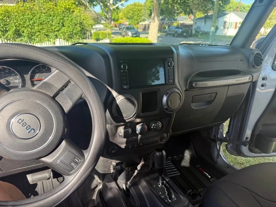 2015 Jeep JK Wrangler - Image 7 of 10