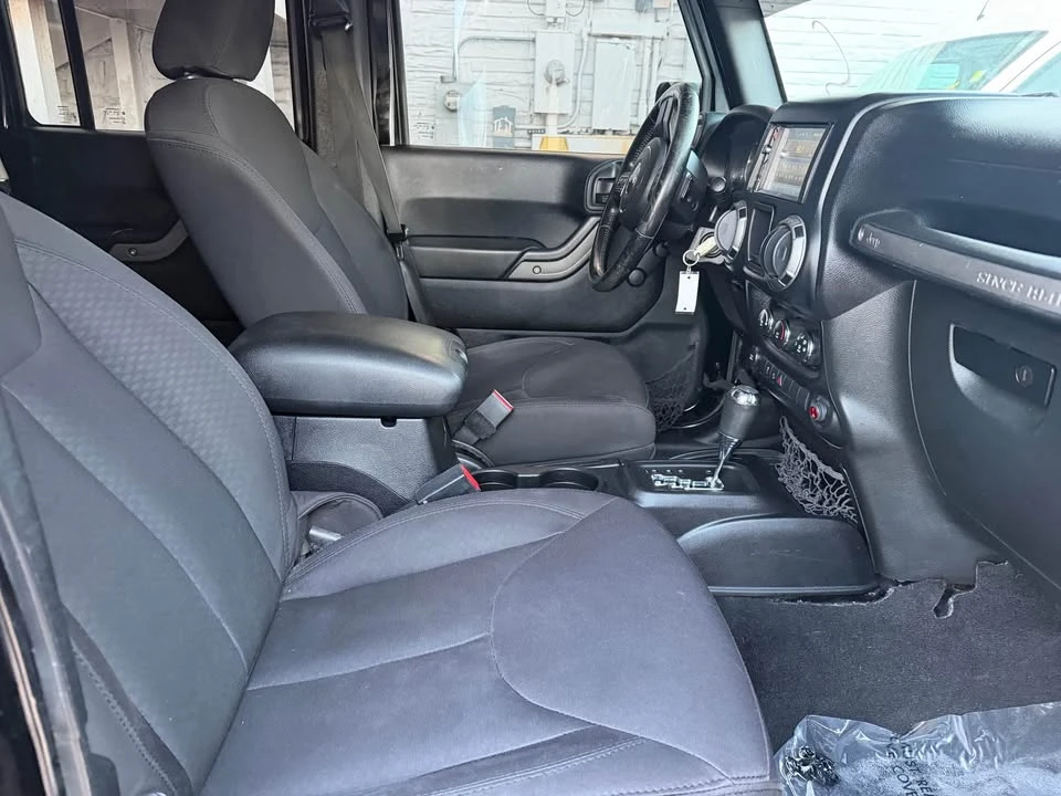2015 Jeep JK Wrangler - Image 9 of 17