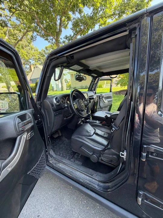 2015 Jeep JK Wrangler - Image 3 of 4